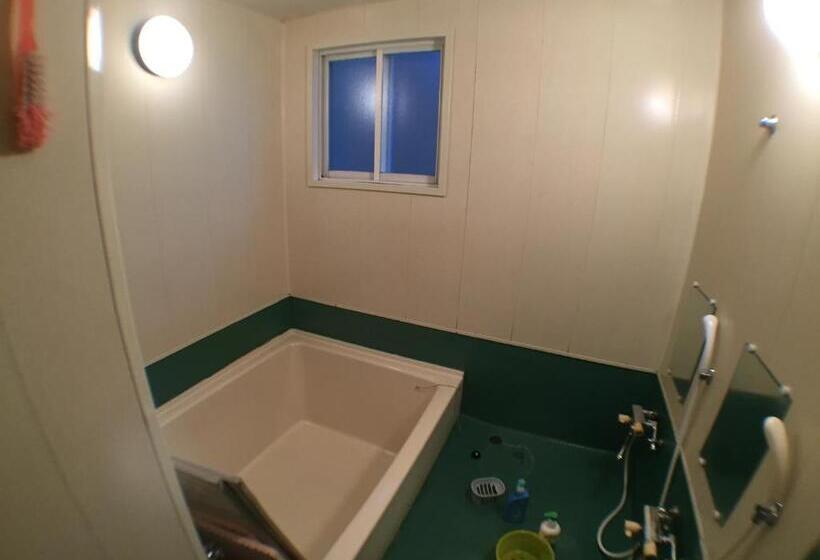 הוסטל Abashiri Ryuhyou No Oka Guesthouse