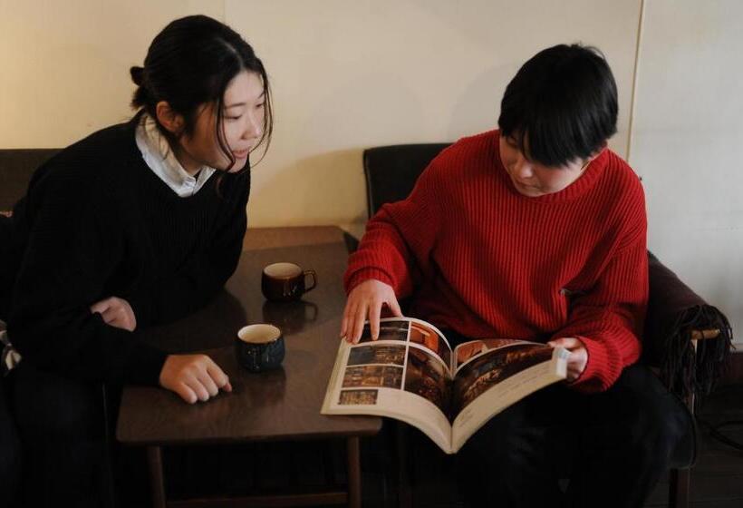 הוסטל 1166 Backpackers