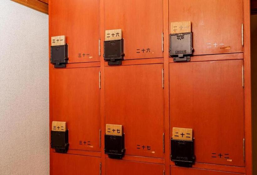 הוסטל 1166 Backpackers