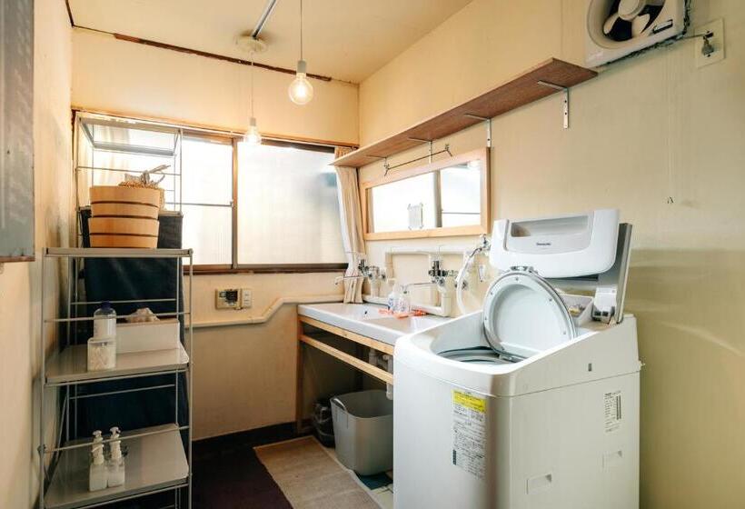 فندق صغير 1166 Backpackers
