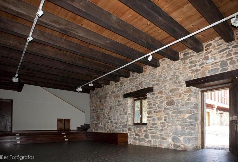 Albergue Francisco Giner De Los Rios