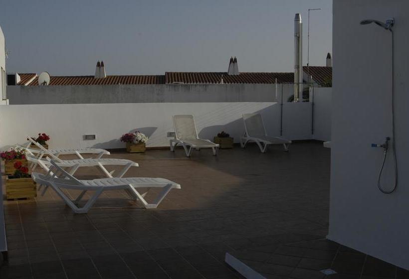 Hostel & Gym Relise   Albergue Juvenil