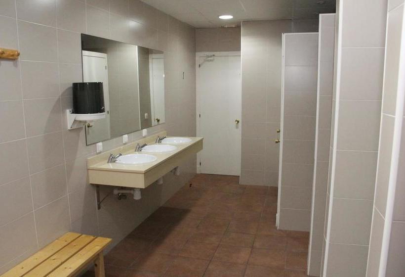 Hostel & Gym Relise   Albergue Juvenil