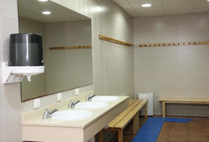 Hostel & Gym Relise   Albergue Juvenil