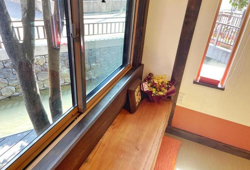 호스텔 Guest House Pongyi