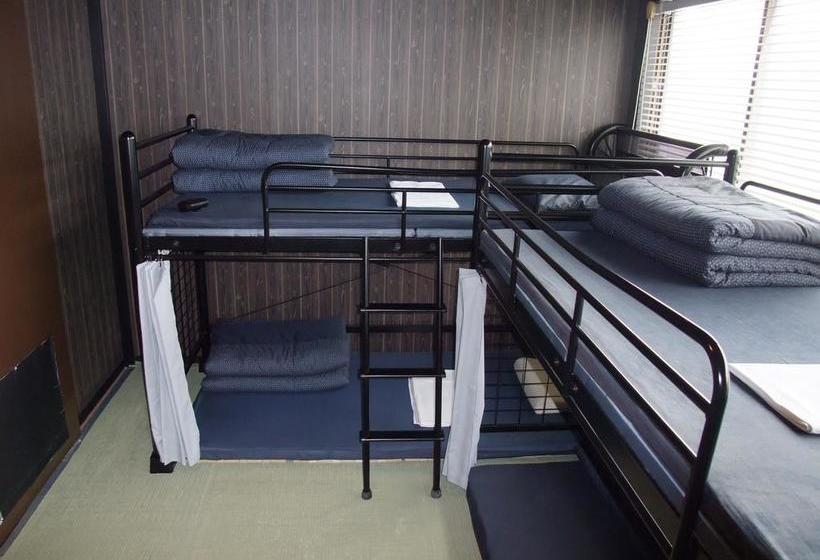 فندق صغير International Guesthouse Azure Narita