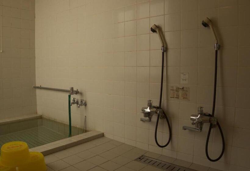 فندق صغير Kussharo Genya Youth Guesthouse