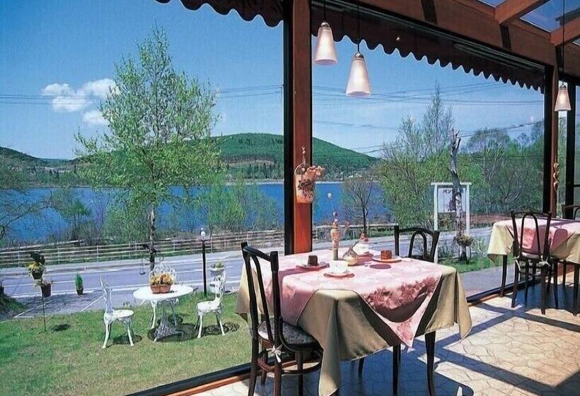 הוסטל Little Grebe