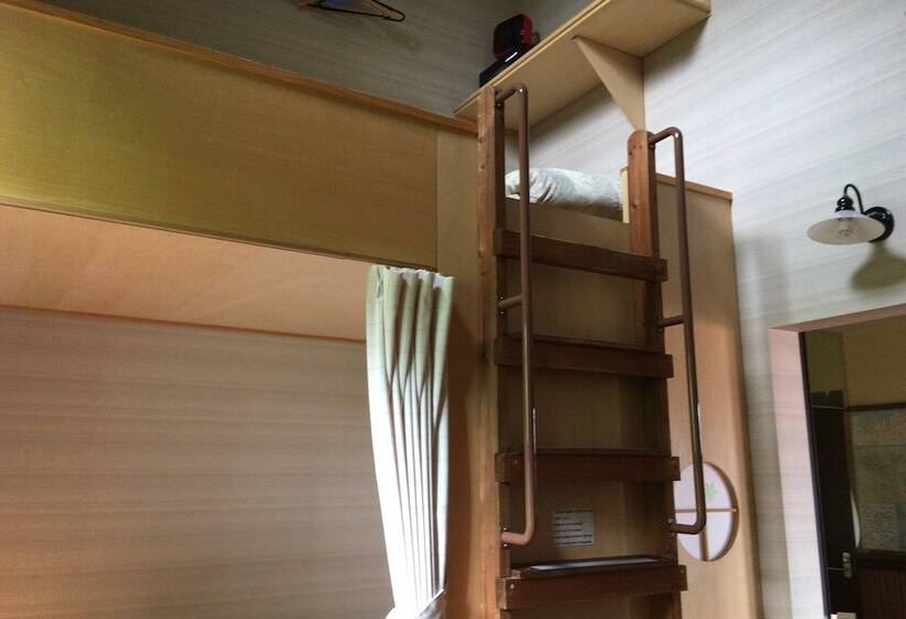 Общежитие Niseko Tabitsumugi Backpackers