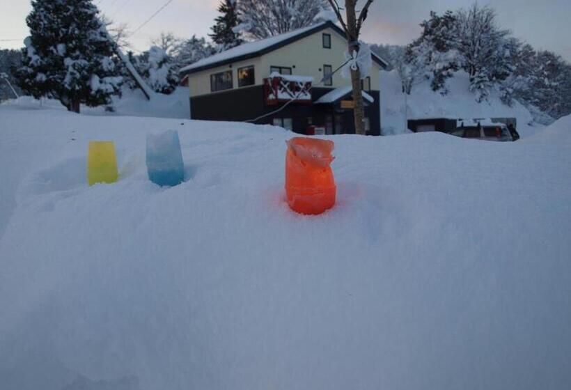 Общежитие Niseko Tabitsumugi Backpackers