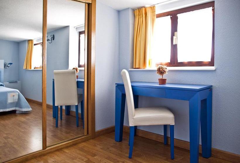 هاستل Posada Playa De Langre