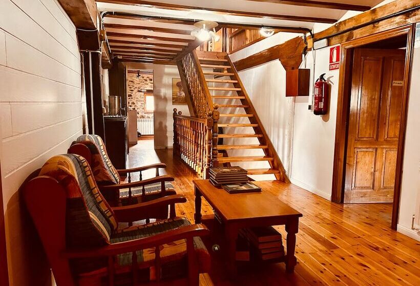 Albergue Rural De Yanguas