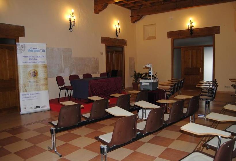 Albergue Hospederia Nuestra Señora De Magallón