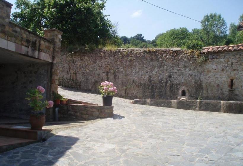 הוסטל Apartamentos Rurales La Casa Vieja De Alceda