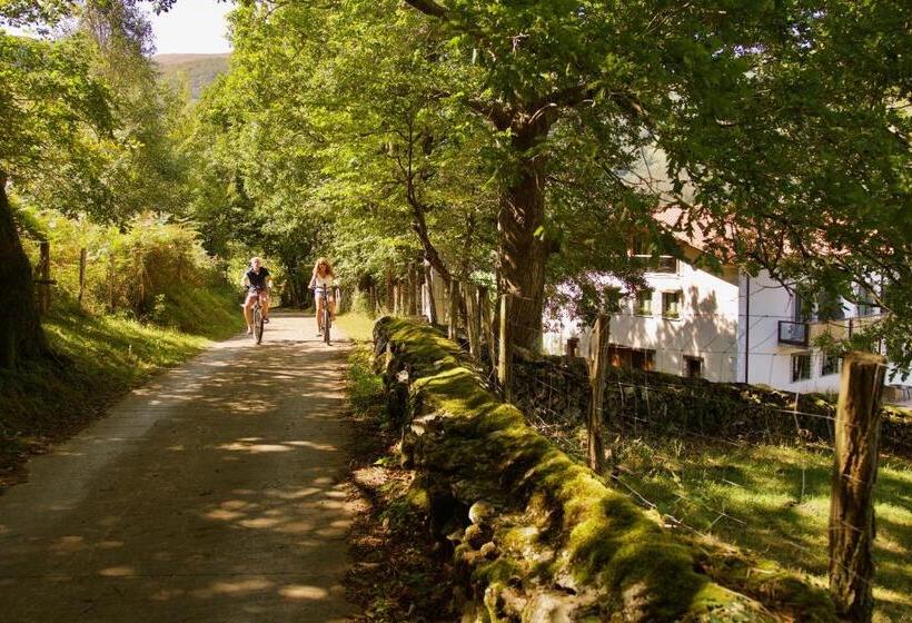 Arantza Hotela  Adults Only