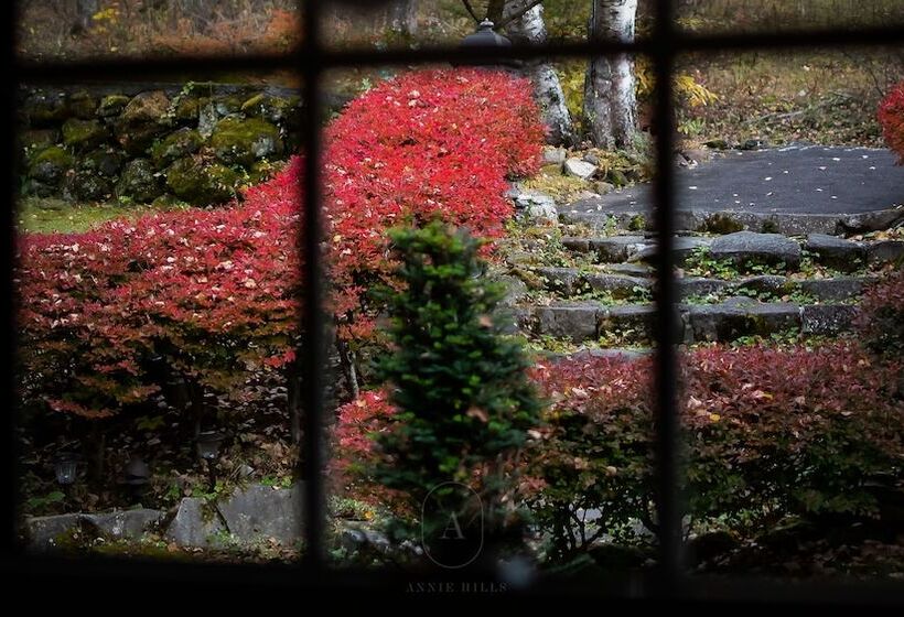 住宿加早餐  Annie Hills