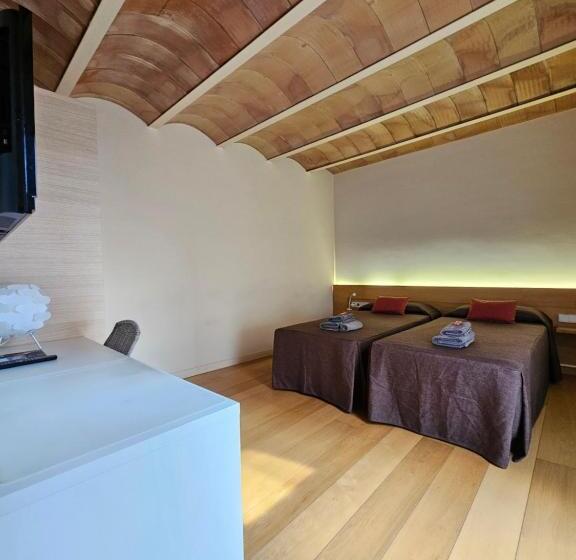 تختخواب و صبحانه Can Bo De Pau