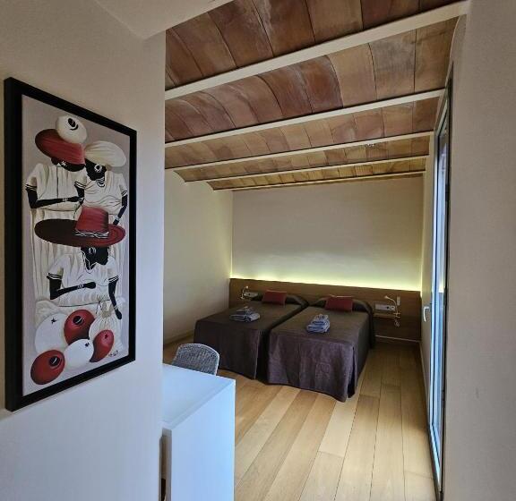 تختخواب و صبحانه Can Bo De Pau