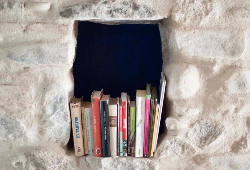 تختخواب و صبحانه Can Bo De Pau