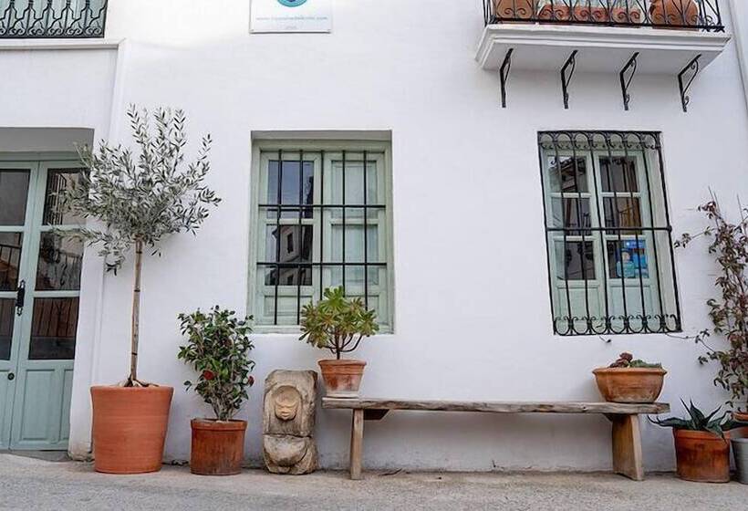 مبيت وإفطار Casa Aire De Lecrin