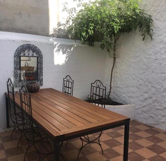 مبيت وإفطار Casa Aire De Lecrin