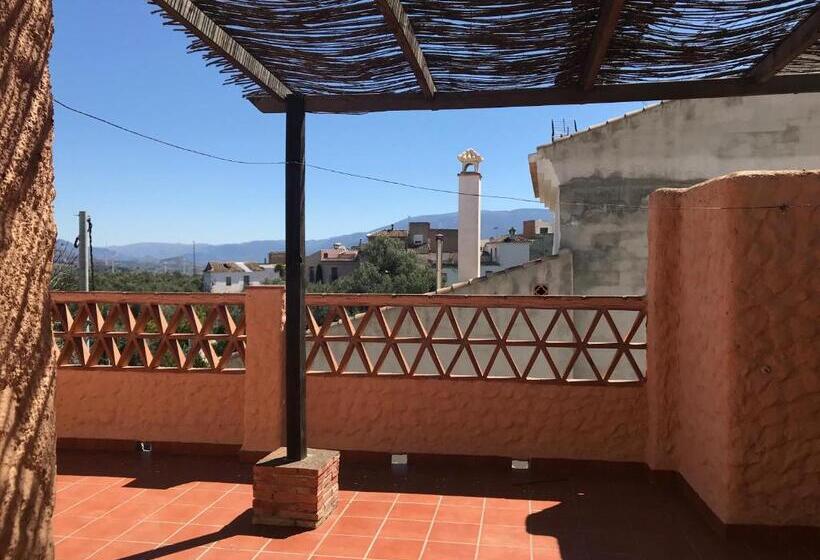 مبيت وإفطار Casa Aire De Lecrin