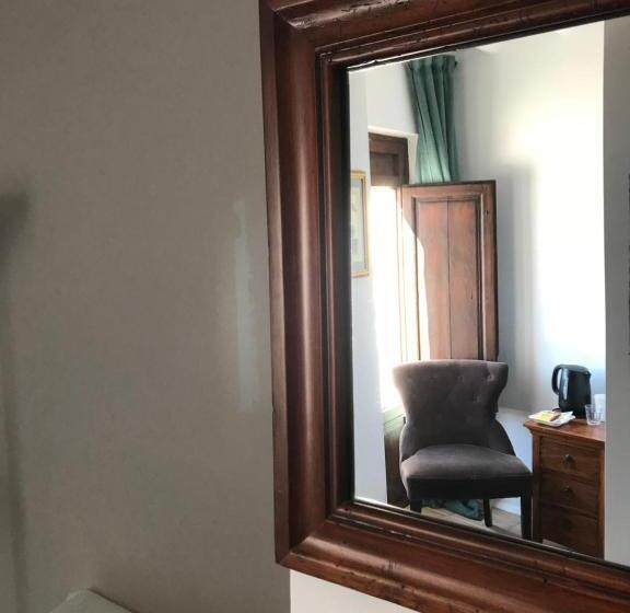 مبيت وإفطار Casa Aire De Lecrin