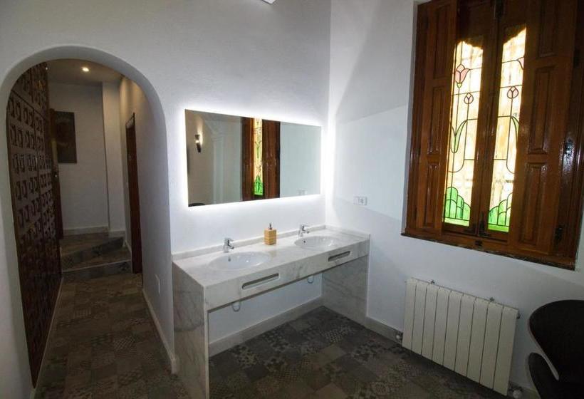تختخواب و صبحانه Casa Entre Viñas   Alicante, Aspe