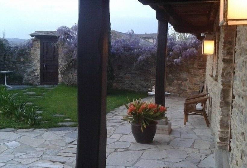 ベッドアンドブレックファースト Casa Peleyon