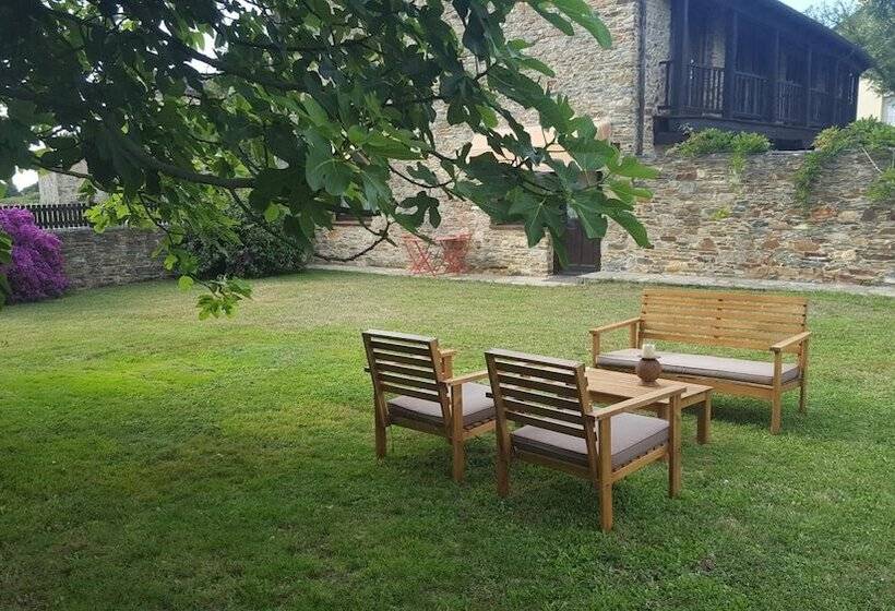 ベッドアンドブレックファースト Casa Peleyon