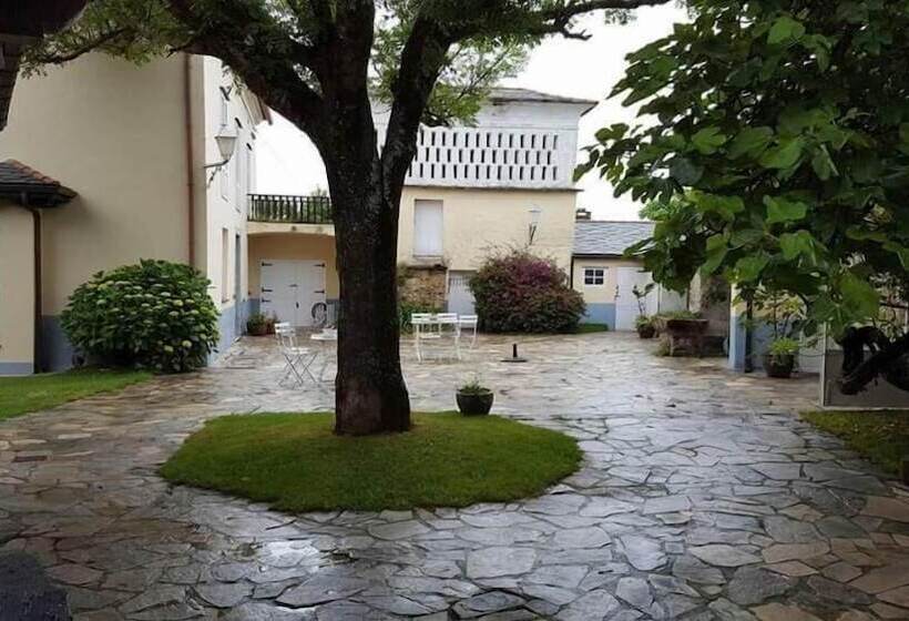 ベッドアンドブレックファースト Casa Peleyon