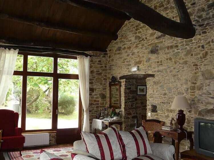 ベッドアンドブレックファースト Casa Peleyon