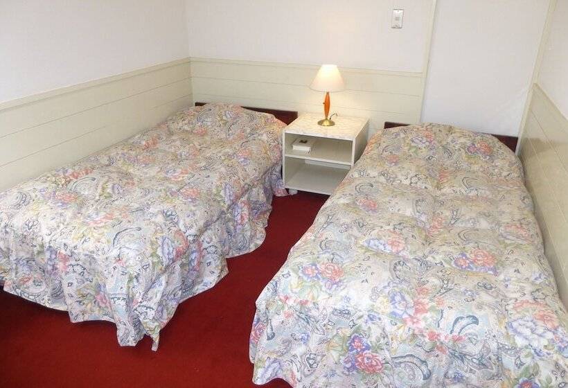 مبيت وإفطار St Village