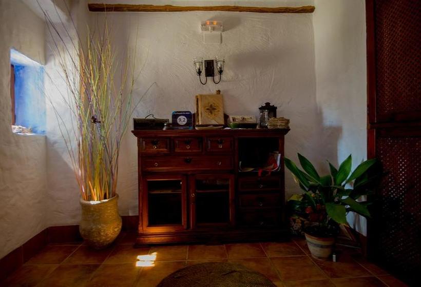 مبيت وإفطار La Posada Amena