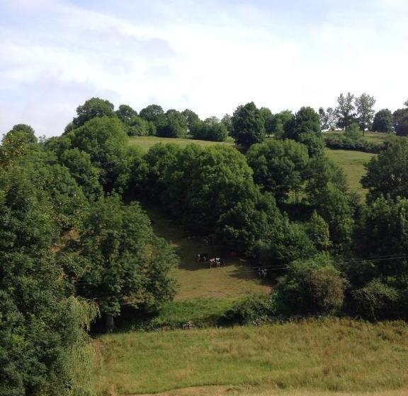 تختخواب و صبحانه Posada De Villacarriedo