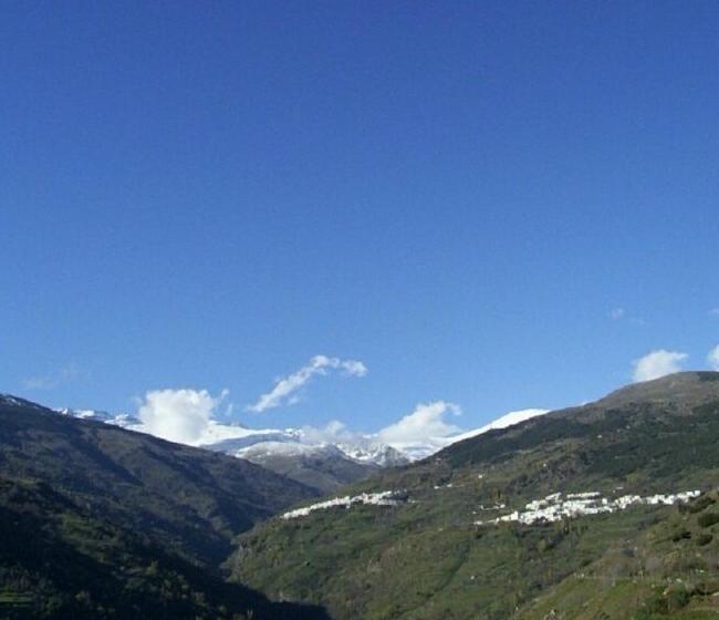 مبيت وإفطار Sierra Y Mar