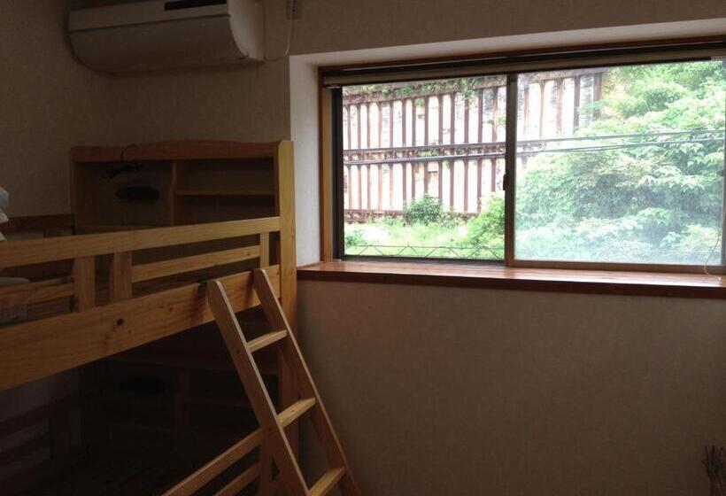 Beppu Yukemurinooka Youth Hostel