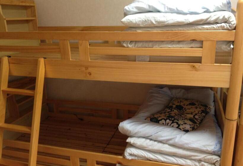 Beppu Yukemurinooka Youth Hostel