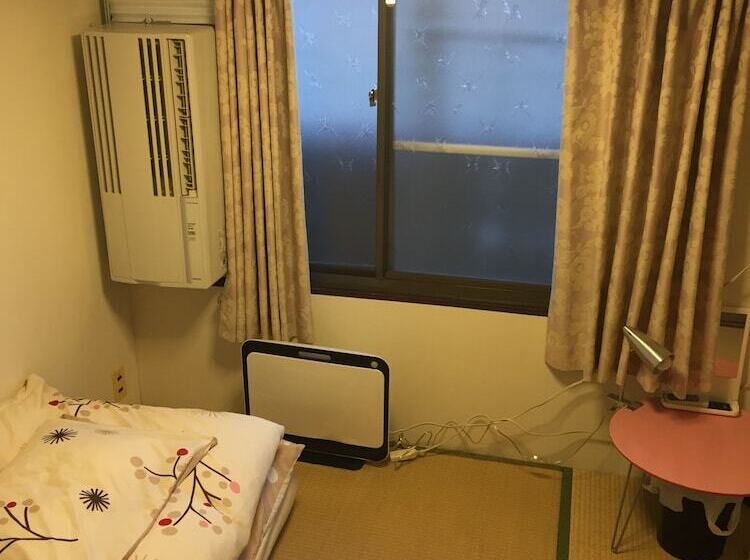 Guesthouse Usagi Momiji   Hostel