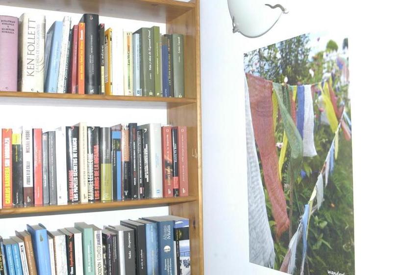 Hostel & Gym Relise   Albergue Juvenil