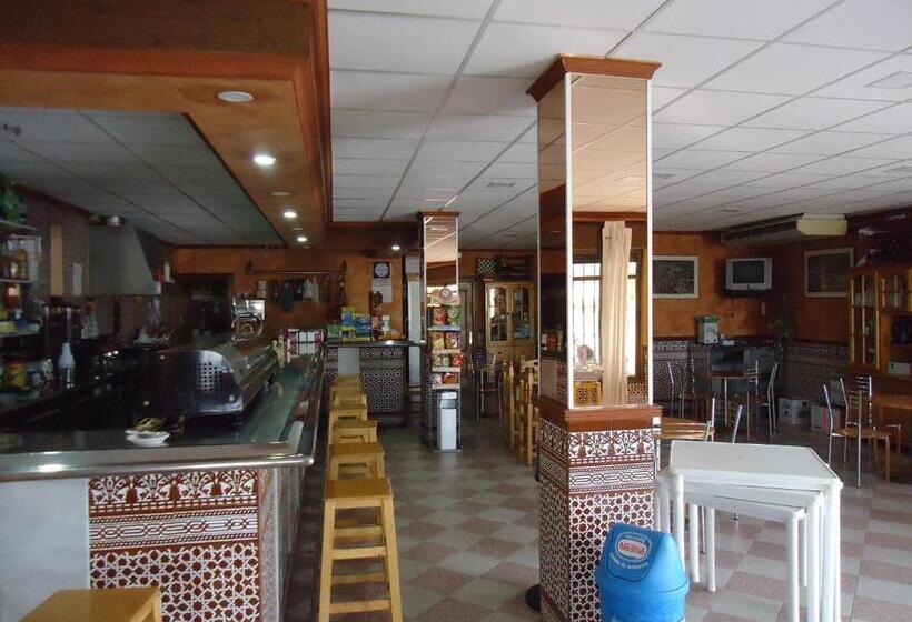 فندق Antequera Rural Fortes La Nuit