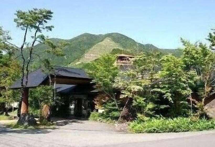 בית מלון כפרי Aso Baien Spa Resort