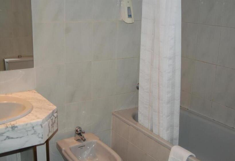 בית מלון כפרי Betriu