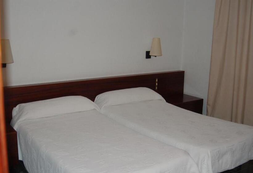 בית מלון כפרי Betriu