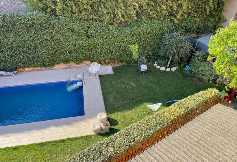 בית מלון כפרי Betriu