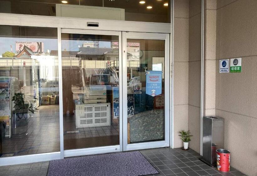 Business Hotel Chateau Est Takamatsu