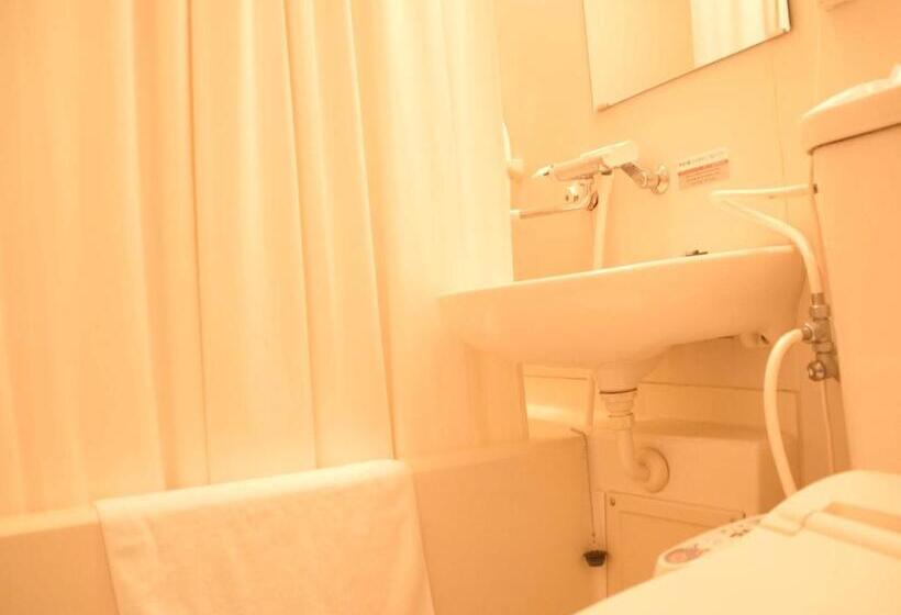 Business Hotel Chateau Est Takamatsu