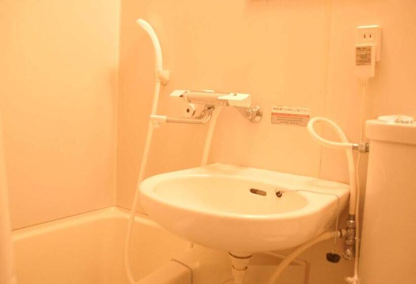 Business Hotel Chateau Est Takamatsu