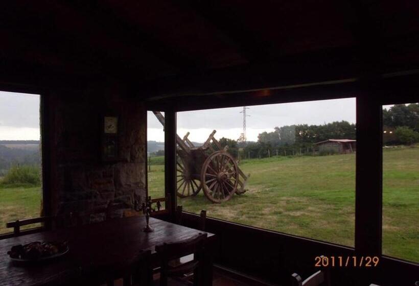 Отель Casona Los Gamonales