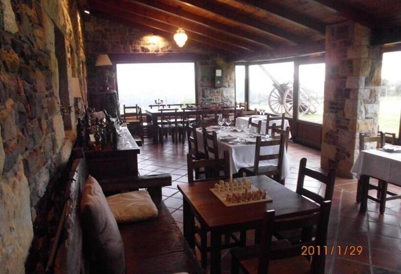 Отель Casona Los Gamonales